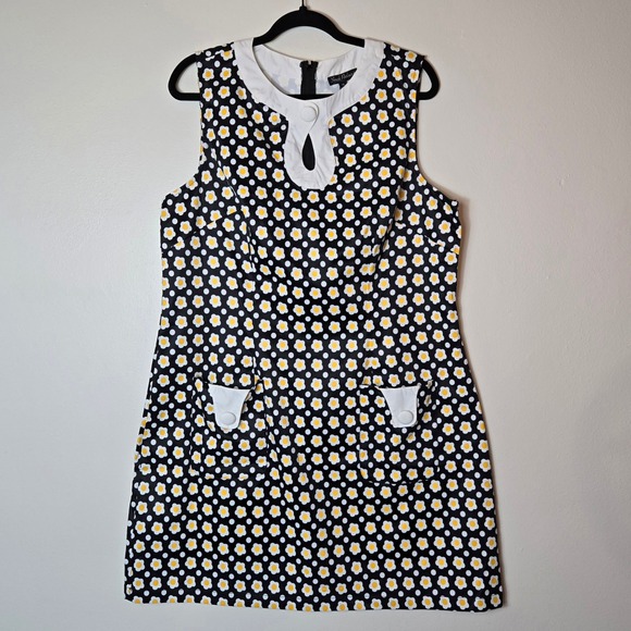 Smak Parlour Dresses & Skirts - Smak Parlour Retro 60s Black Daisy Polka Dot Mod Shift Dress SP037 Womens 1X NEW
